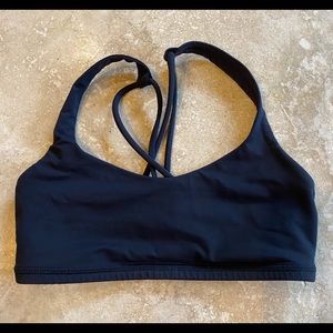 Sports bra (Free to be)